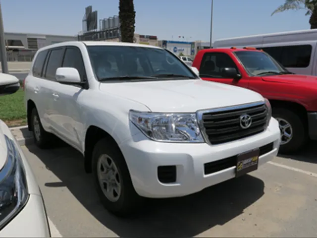 Photo of 2012 Toyota Land Cruiser G