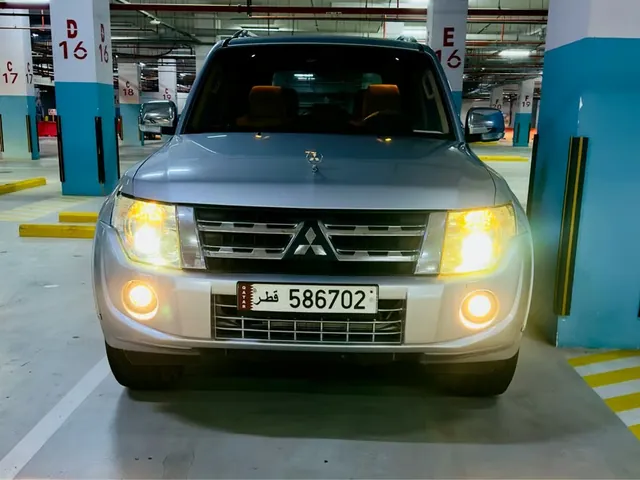 صورة 2014 ميتسوبيشي باجيرو GLS