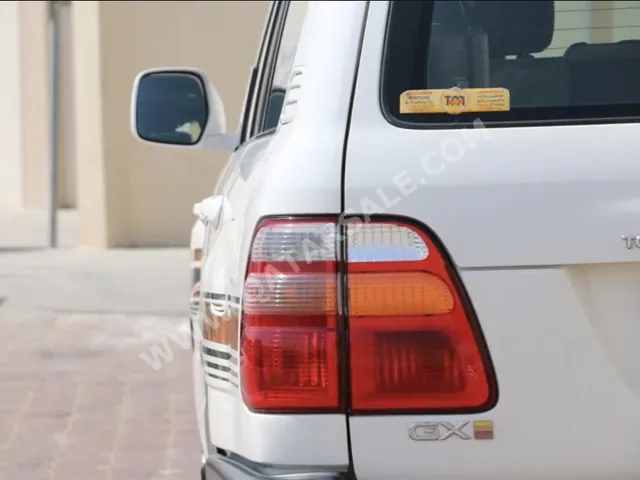Photo of 2002 Toyota Land Cruiser GX