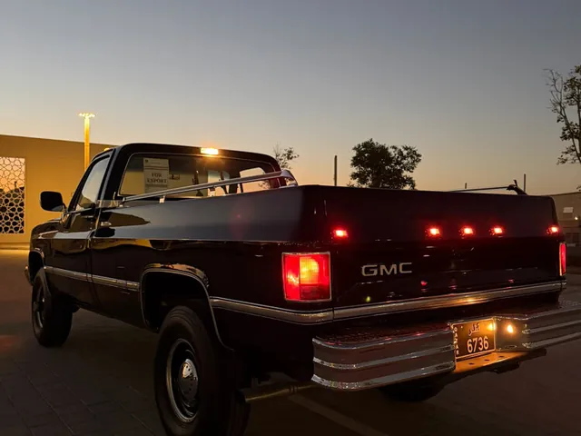 Photo of 1985 GMC Sierra 3500 HD