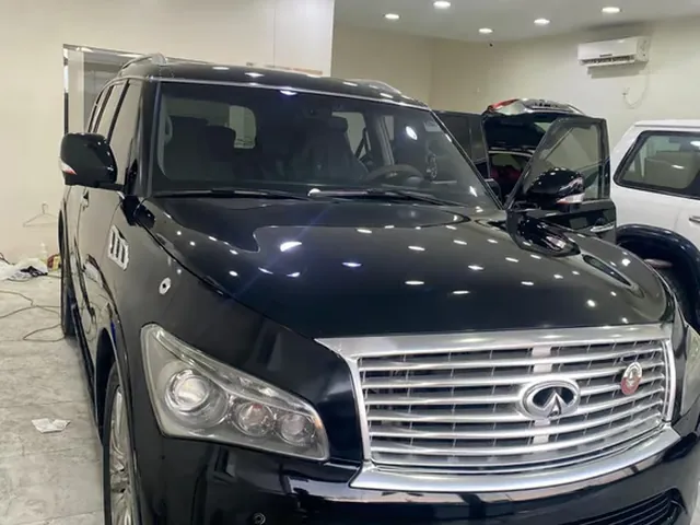صورة 2013 إنفينيتي QX56