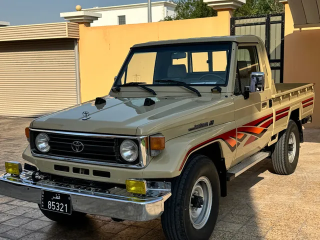 Photo of 1997 Toyota Land Cruiser 70