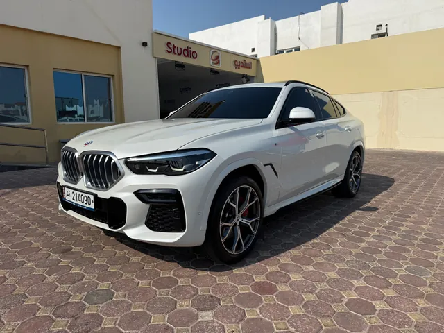 صورة 2023 بي إم دبليو X6