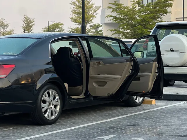 Photo of 2008 Toyota Avalon XL