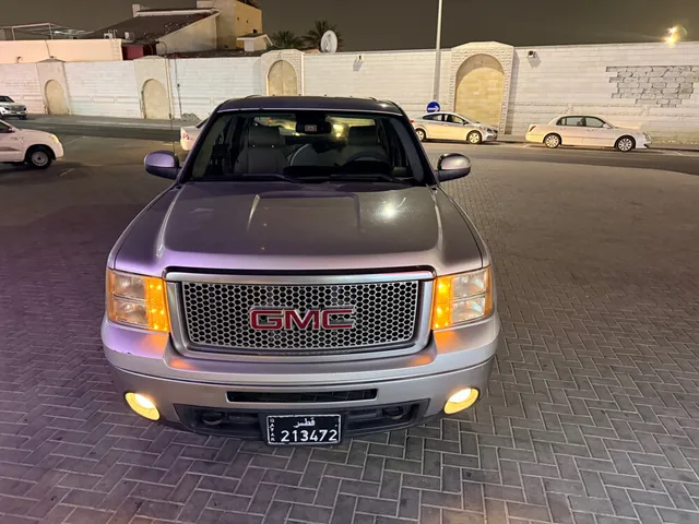 Photo of 2011 GMC Sierra 1500
