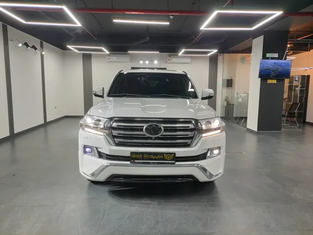 Photo of 2016 Toyota Land Cruiser VXS