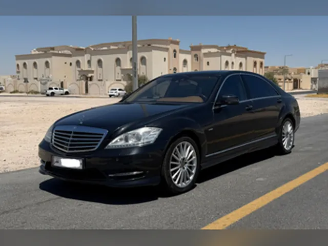 صورة 2012 مرسيدس-بنز S 500
