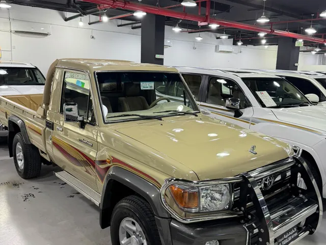 Photo of 2008 Toyota Land Cruiser 70