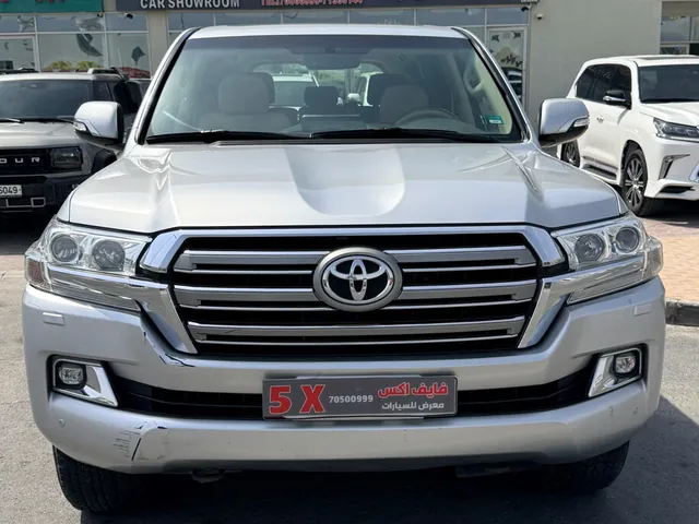 Photo of 2020 Toyota Land Cruiser GXR