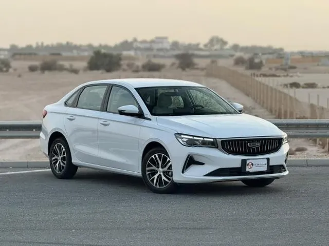 صورة 2025 جيلي إمجراند جي إس