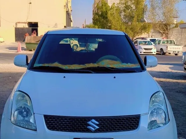 صورة 2011 سوزوكي سويفت