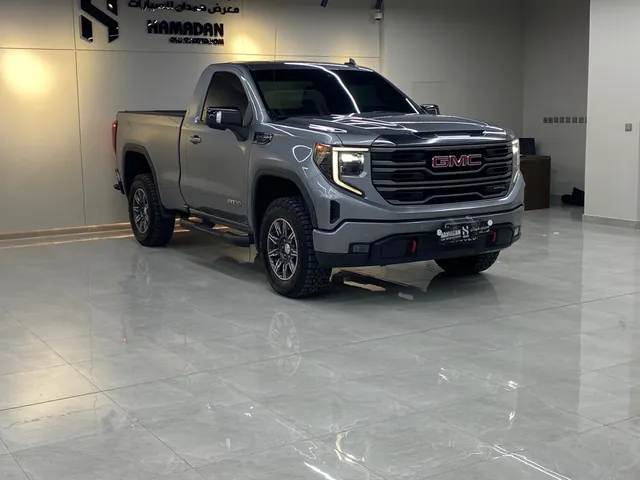 Photo of 2023 GMC Sierra 1500