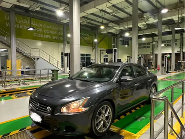 Photo of 2010 Nissan Maxima SV