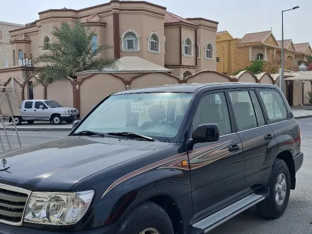 Photo of 2006 Toyota Land Cruiser GX