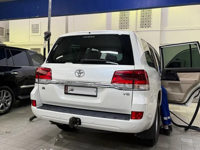 Photo of 2018 Toyota Land Cruiser GX