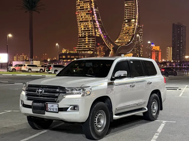 Photo of 2016 Toyota Land Cruiser VXR