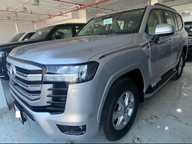 Photo of 2024 Toyota Land Cruiser GXR