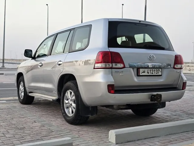 Photo of 2010 Toyota Land Cruiser GXR