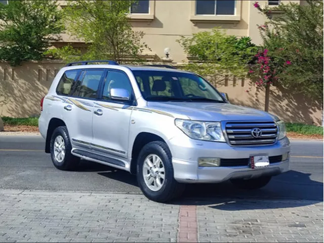 Photo of 2011 Toyota Land Cruiser GXR