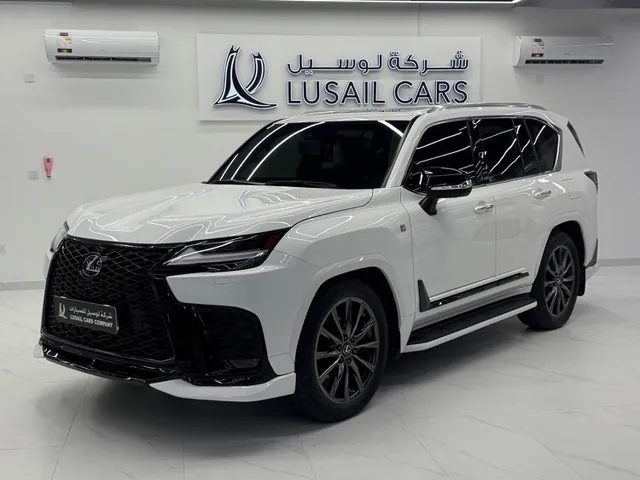 Photo of 2023 Lexus LX 600