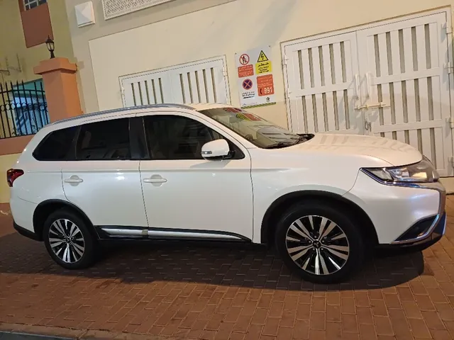 Photo of 2020 Mitsubishi Outlander