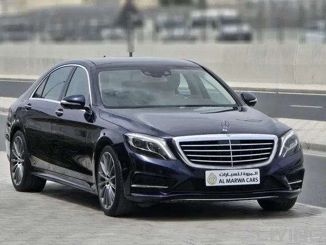 صورة 2015 مرسيدس-بنز S 400