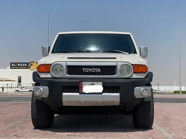 صورة 2015 تويوتا اف جي كروزر TRD