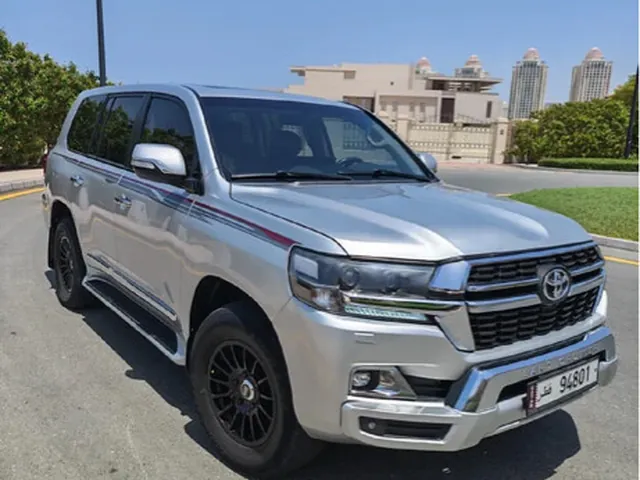 Photo of 2016 Toyota Land Cruiser GXR