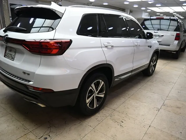صورة 2021 شانجان CS75
