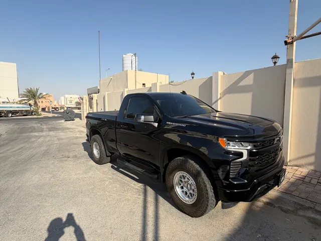 Photo of 2023 Chevrolet Silverado RST