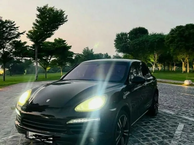 Photo of 2011 Porsche Cayenne S
