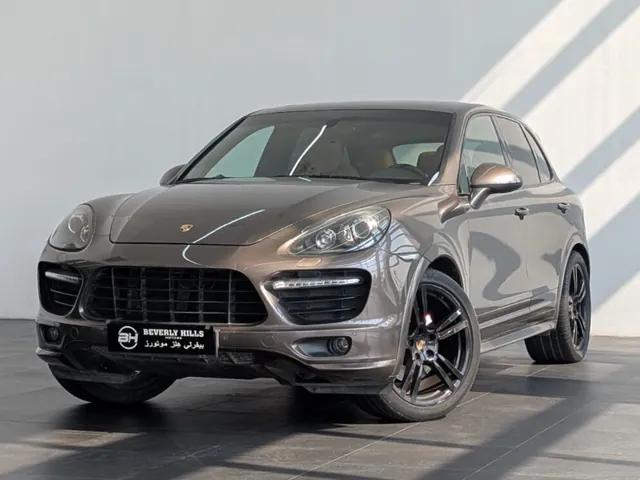 Photo of 2014 Porsche Cayenne GTS