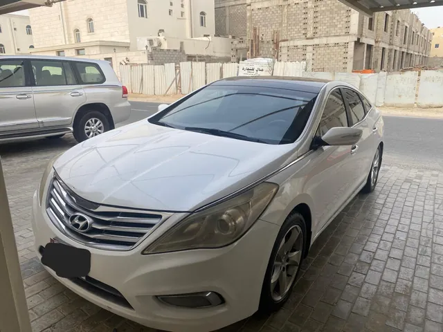 Photo of 2016 Hyundai Azera