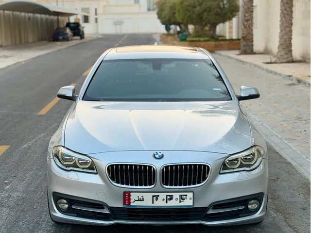 صورة 2015 بي إم دبليو الفئة الخامسة 520i