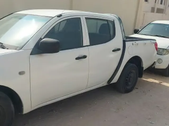 Photo of 2014 Nissan Laurel 200L