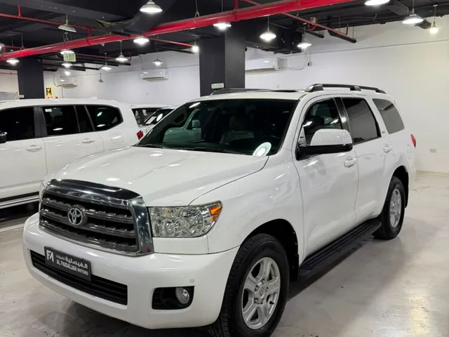 Photo of 2016 Toyota Sequoia