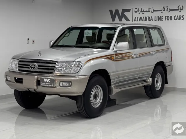 Photo of 2004 Toyota Land Cruiser GX