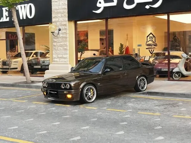 Photo of 1988 BMW i3