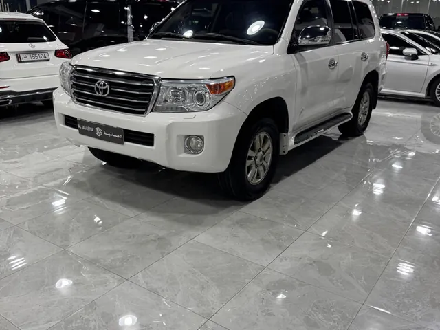 Photo of 2012 Toyota Land Cruiser GXR