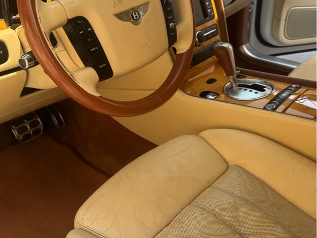 Photo of 2006 Bentley Continental GTC Speed