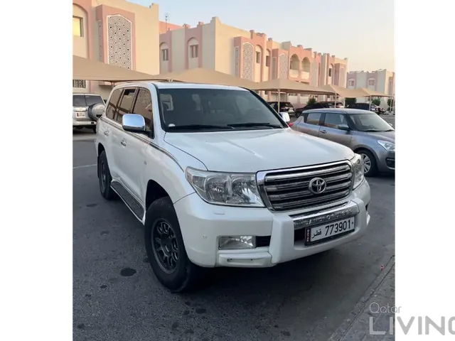 Photo of 2011 Toyota Land Cruiser VXR