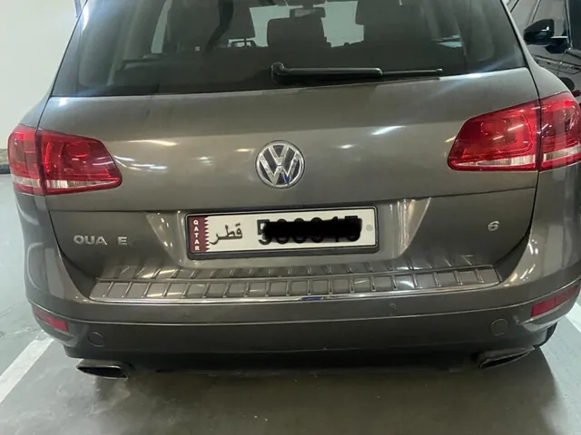 Photo of 2013 Volkswagen Touareg