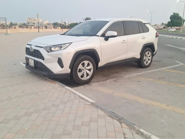 Photo of 2024 Toyota RAV4