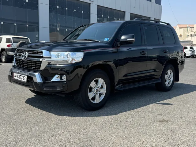 Photo of 2021 Toyota Land Cruiser GXR