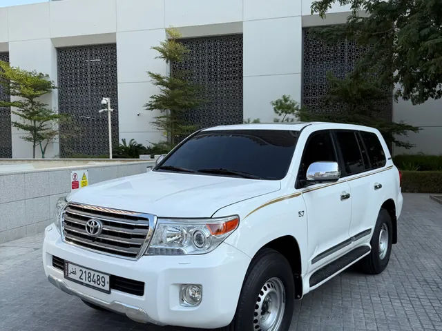 Photo of 2015 Toyota Land Cruiser VXR