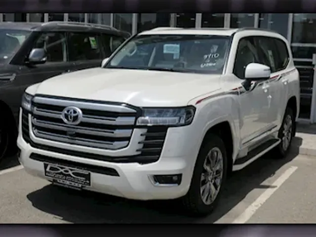 Photo of 2024 Toyota Land Cruiser GXR