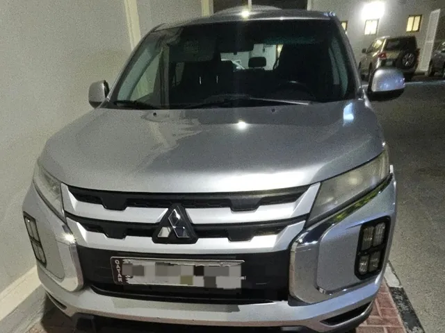 صورة 2021 ميتسوبيشي ASX