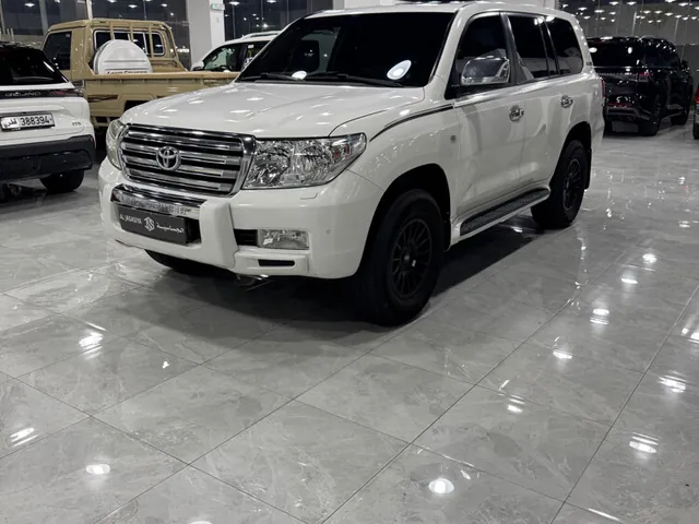 Photo of 2010 Toyota Land Cruiser VXR