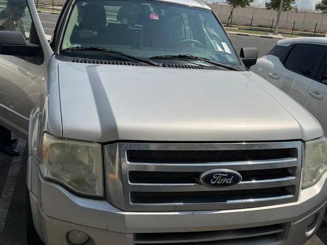 Photo of 2014 Ford Expedition XLT