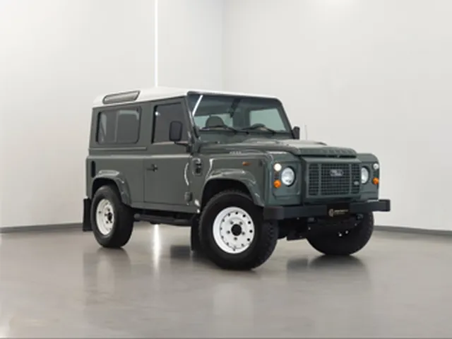 Photo of 2012 Land Rover Defender 90
